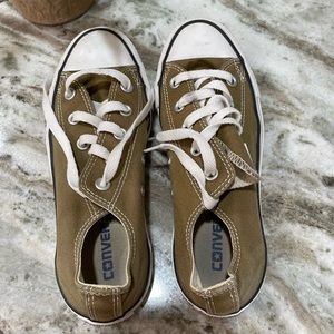 Olive Converse 6